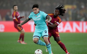 Болоня съкруши Рома в италианска класика в Лига Европа