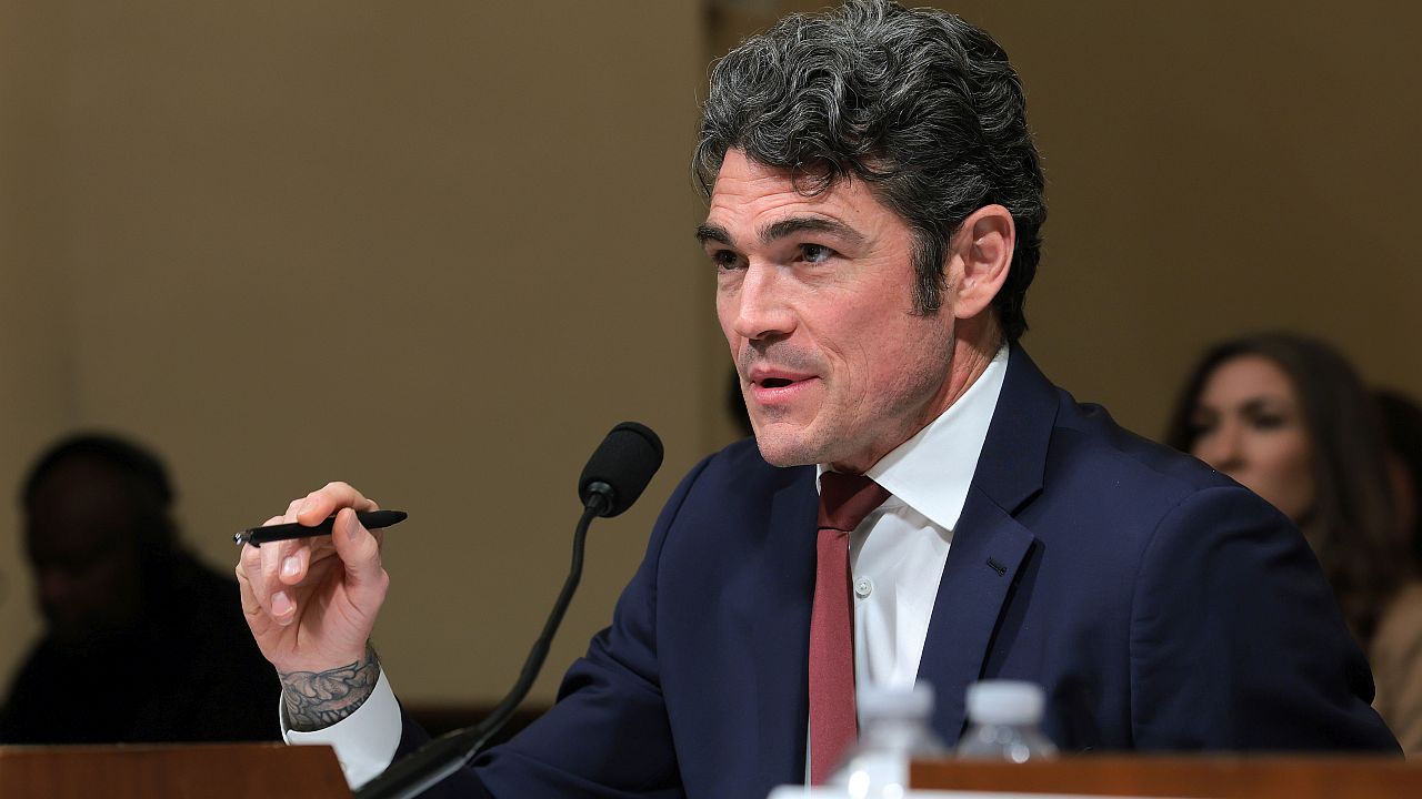 Мистерията „Чарли Кърк“: Кой нареди спиране на разследването