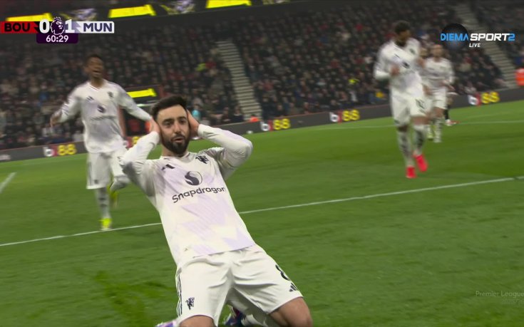 Манчестър Юнайтед поведе от дузпа