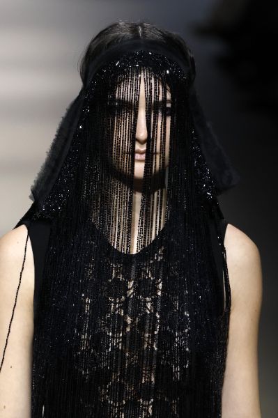 <p>Седмица на модата в Мадрид - Custo Barcelona представи нова колекция.</p>