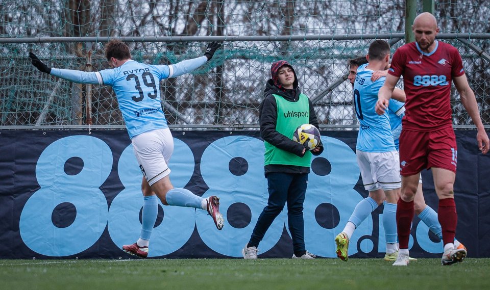 Септември Арда1