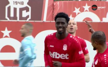 Ранен гол в Бистрица: дузпа с подсказка от ВАР даде аванс на ЦСКА 1948