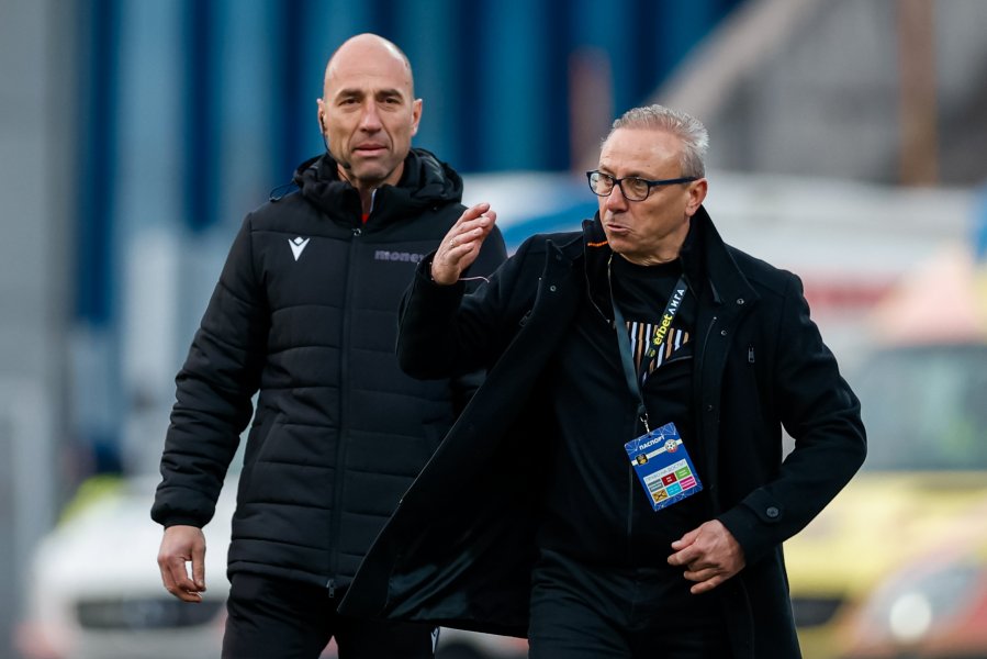 Левски Черно море1