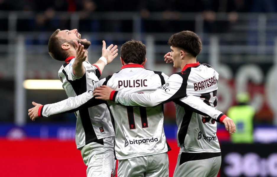 Милан Торино1