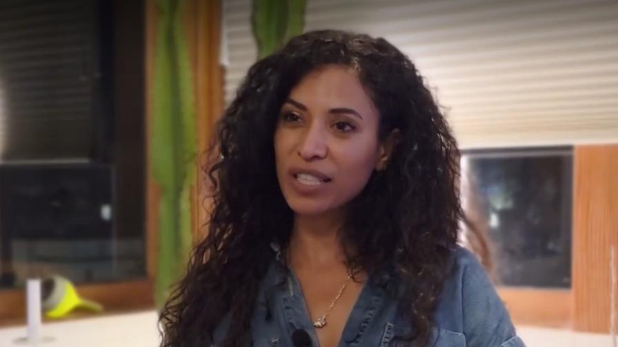 Говори една от жертвите на Епстийн - актрисата Лиса Филипс