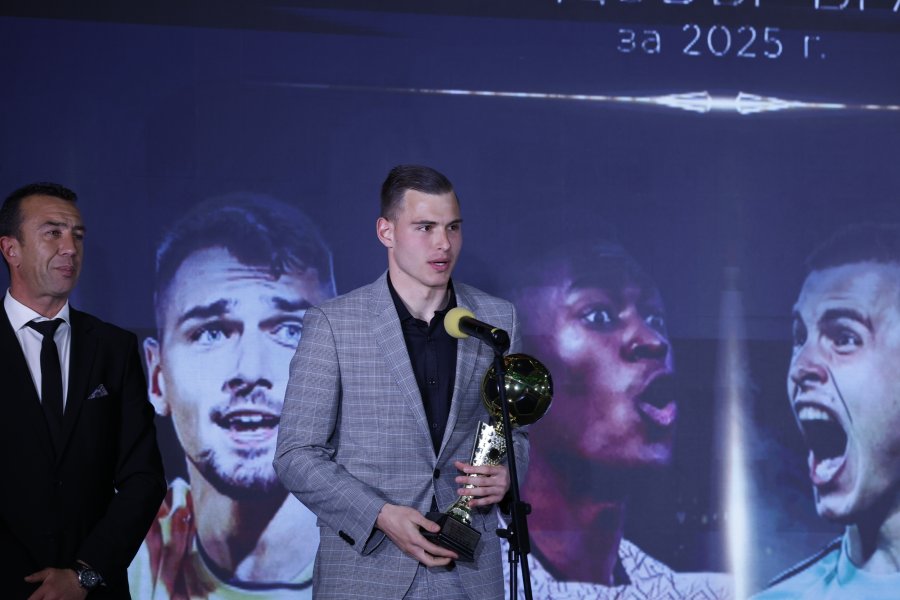 Футболист на Годината1