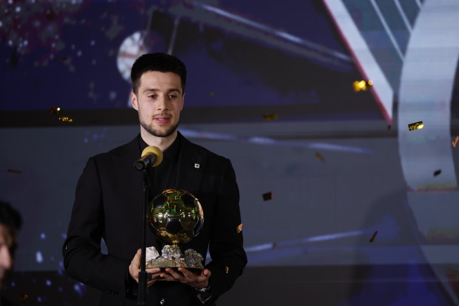 Футболист на Годината1