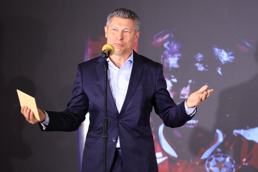 Футболист на Годината1