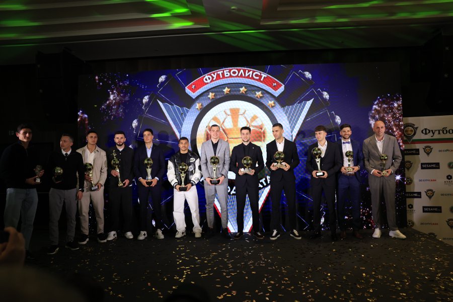 Футболист на Годината1