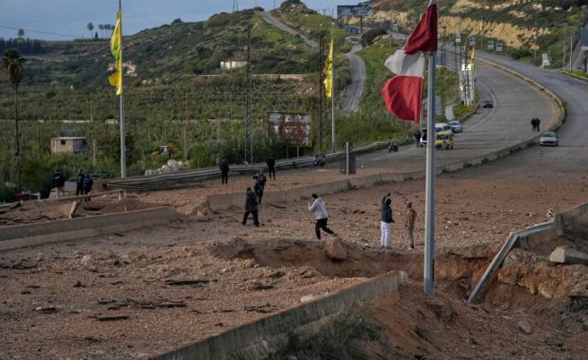 Израел нанесе въздушни удари по множество цели в Южен Ливан