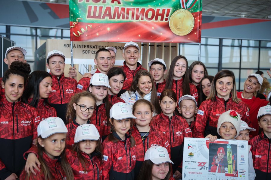 Лора Христова се завърва в България след Зимните олимпийски игри1