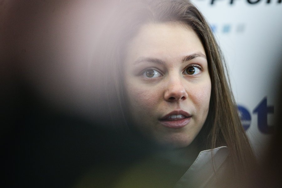 Лора Христова се завърна в България1