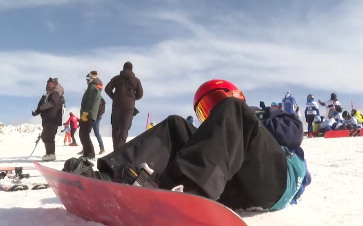 Деца и адреналин на Витоша: проведе се уникално състезание по сноуборд