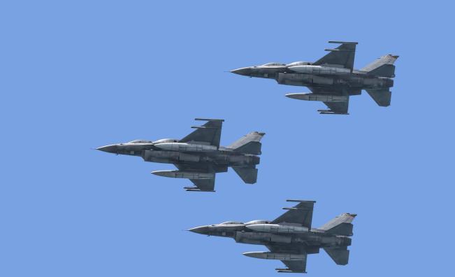 Израел: Ударихме най-важния завод за експлозиви в Иран