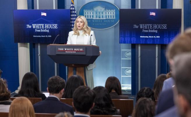 САЩ: Тръмп не блъфира, ще ударим Иран по-силно