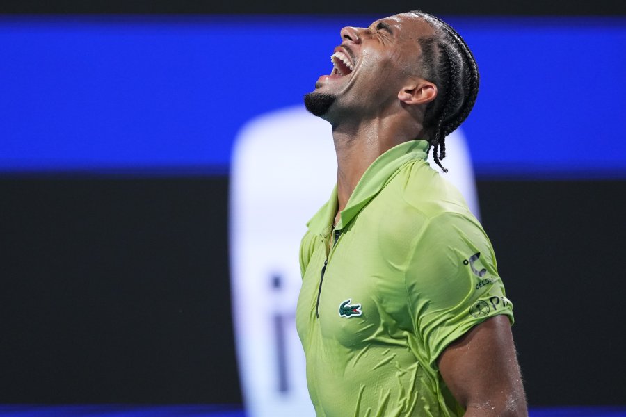 Томи Пол Артюр Фис1