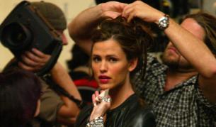 Дженифър Гарнър на снимачната площадка на „Събудих се на 30“