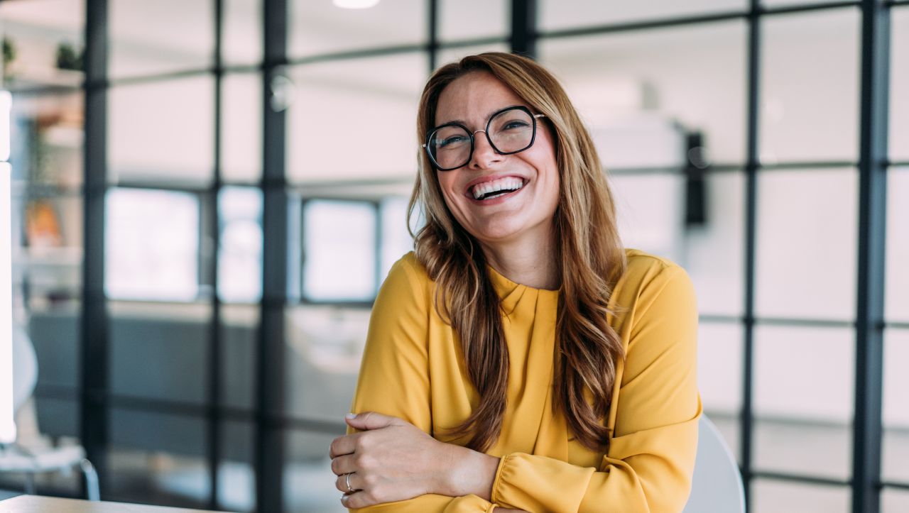 Мислите се за аутсайдер? 3 знака, че всъщност притежавате мощна харизма, без да го осъзнавате