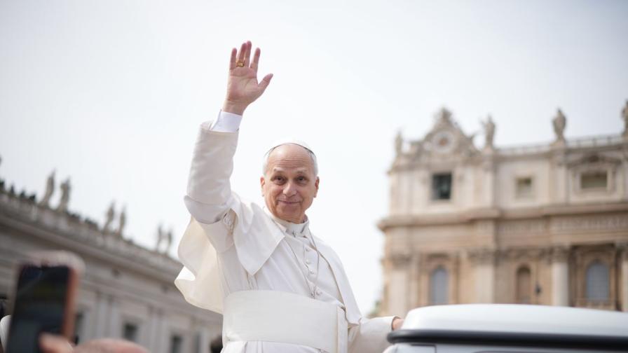 Лъв XIV отбеляза началото на Страстната седмица на площад „Св. Петър“