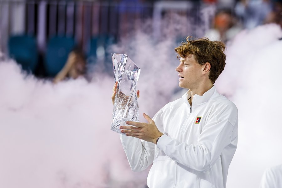 Яник Синер спечели Мастърс турнира в Маями и оформи Слънчев1