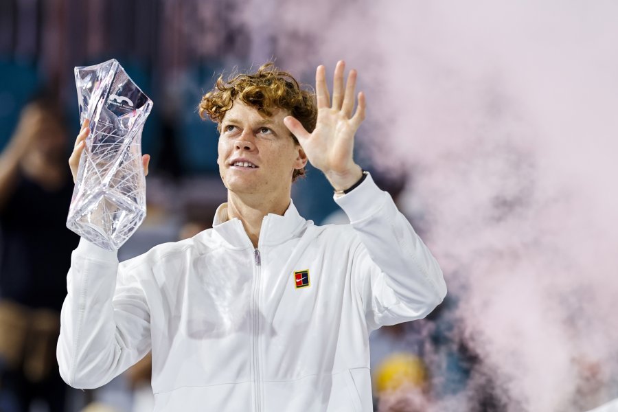 Яник Синер спечели Мастърс турнира в Маями и оформи Слънчев1