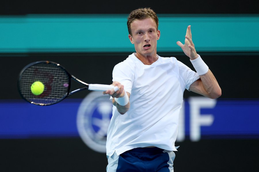 Иржи Лехечка Яник Синер1