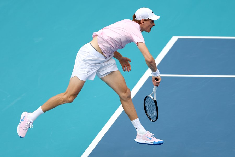 Иржи Лехечка Яник Синер1