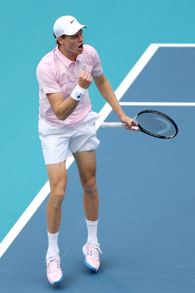 Иржи Лехечка Яник Синер1