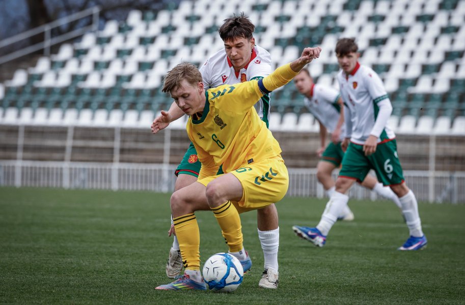 България U17 Литва U171