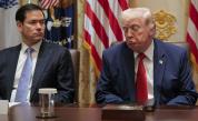 Държавният секретар на САЩ Марко Рубио и президентът Доналд Тръмп