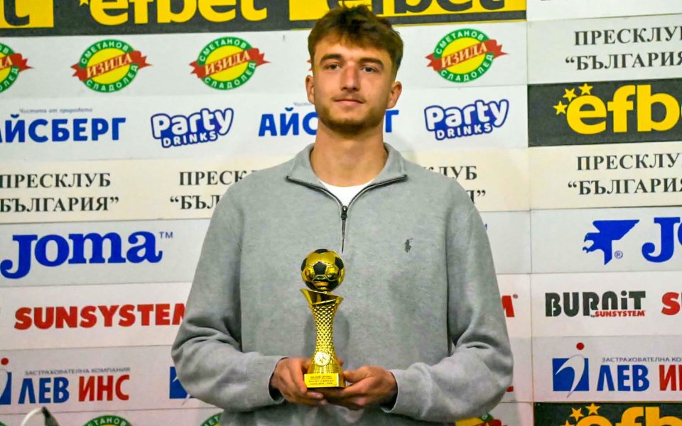 Миха Търдан: Ще е чудесно да зарадваме феновете с трофей за юбилия на Локомотив Пловдив