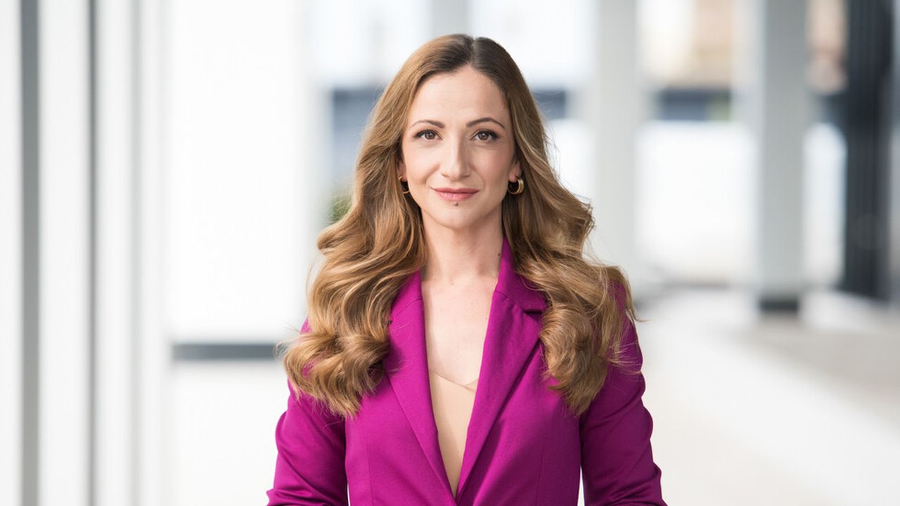 „Поздрави от остров Крит“ в „Темата на NOVA”