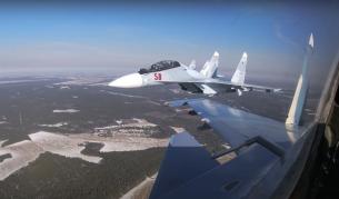 Руски изтребител се разби в Крим