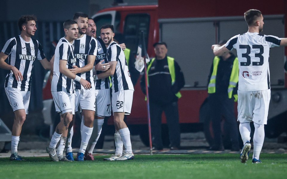 Локо Пловдив със силно послание преди реванша с Арда