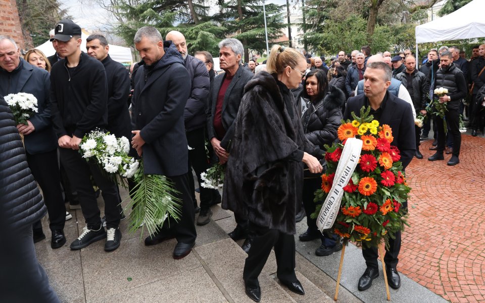 България се прощава с Борислав Михайлов1