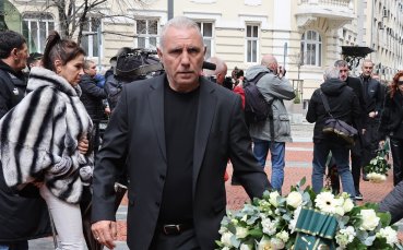 Стоичков: С Боби намерихме сили да си стиснем ръцете в един от най-трудните моменти