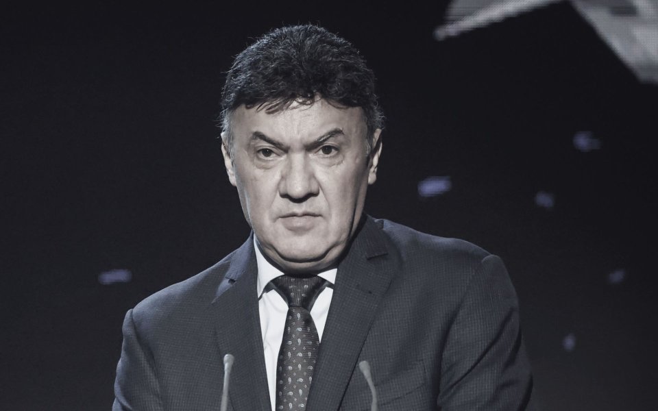 България се сбогува с Боби Михайлов