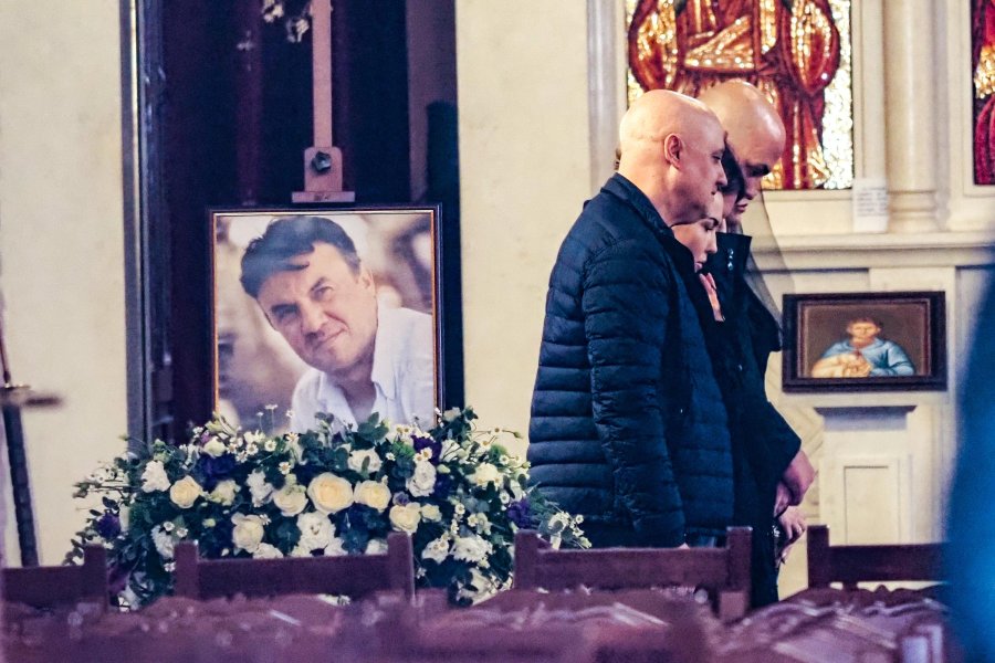 Мария Петрова Борислав Михайлов1