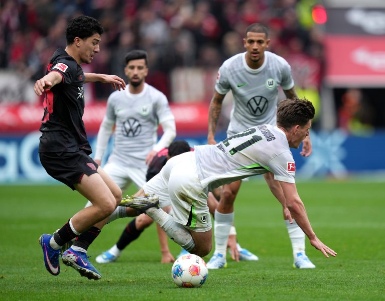 Байер Леверкузен Волфсбург1