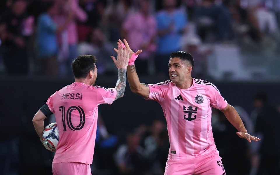 Меси и Суарес вкараха първите голове на новия стадион на Интер Маями