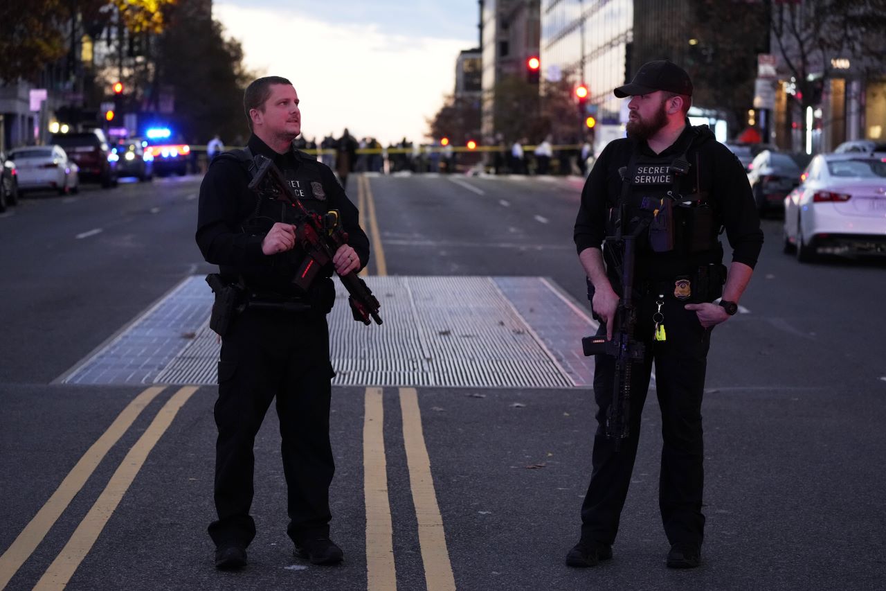 Сикрет Сървис разследва стрелба до Белия дом