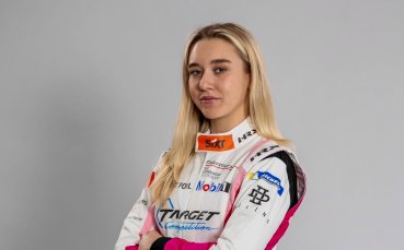 Александра Вътева с успешни тестове на пистата „Спа“