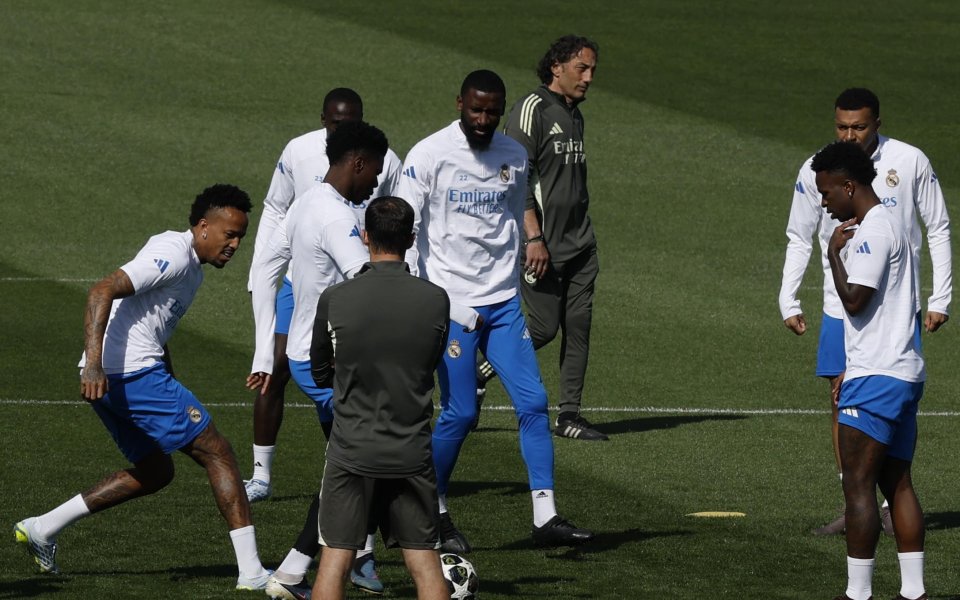 Бивш селекционер на България скочи на Реал Мадрид