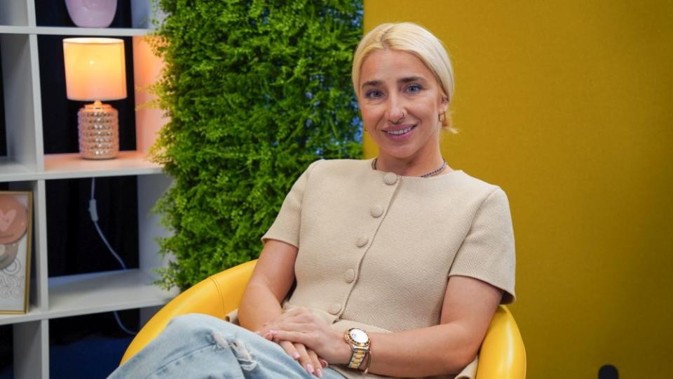 Мила Салова