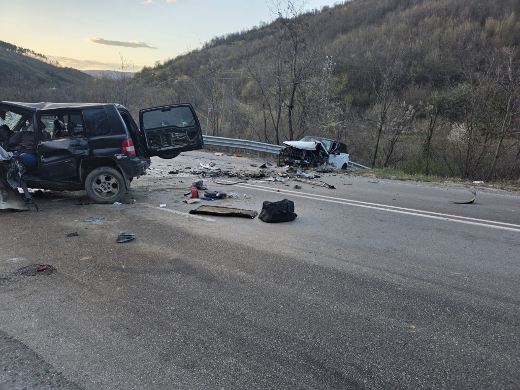 Катастрофа с жертва и ранени в Прохода на Републиката