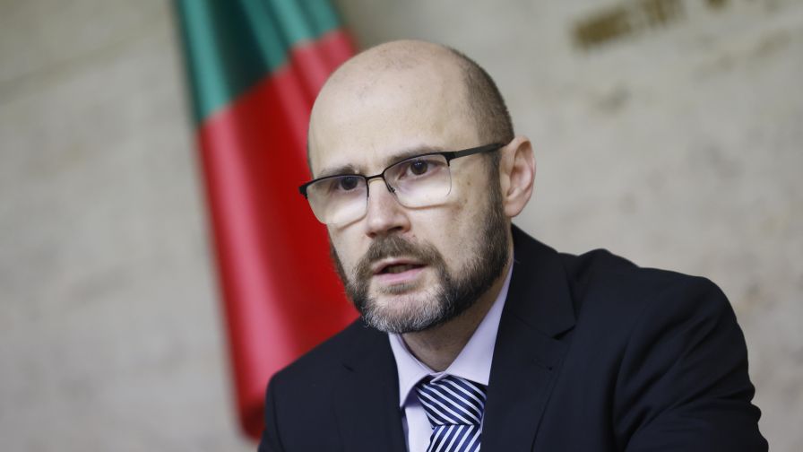 Янкулов поиска данни за пропусната справедливост заради Сарафов