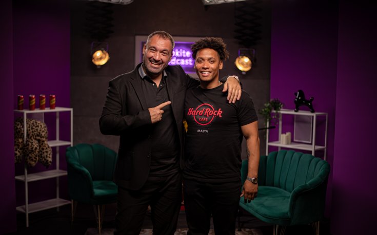 Виктор: От битката за оцеляване до сцената на “Капките”