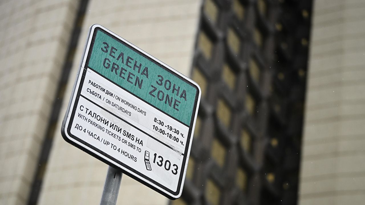 Безплатно паркиране в София за Великден: Кога отпадат синята и зелената зона