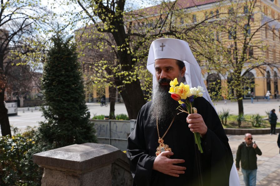 Патриарх Даниил: Радостта от Възкресението не престава и до днес