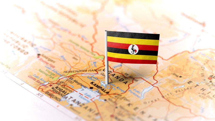 <p>Генерал иска милиард долара и най-красивата туркиня</p>